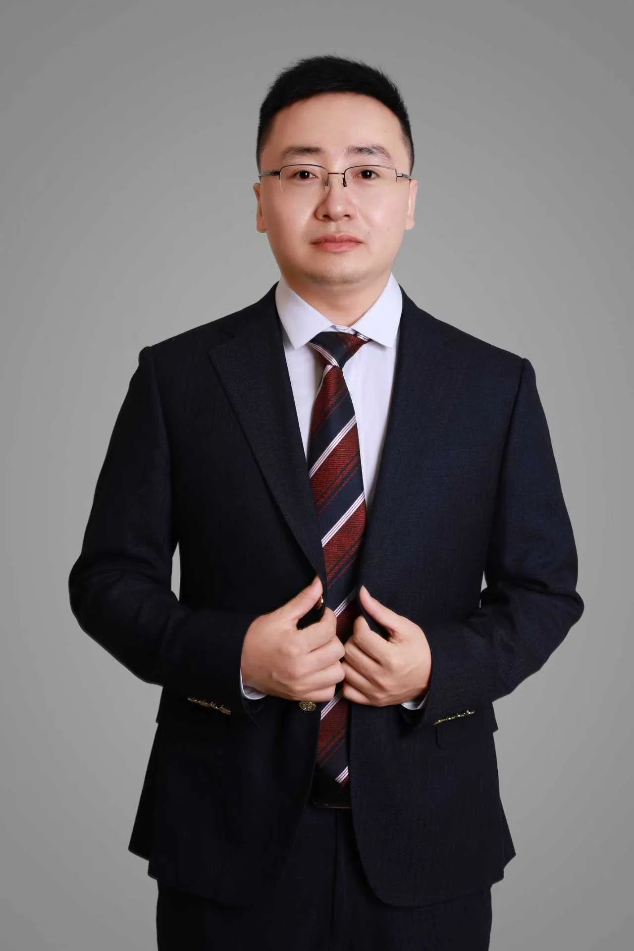 陈锐