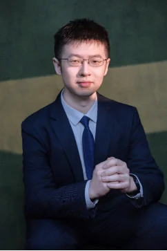 吴曈勃
